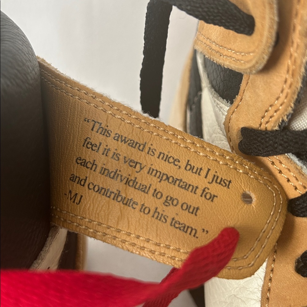 Nike Jordan 1 Retro Rookie Of The Year High-Top Sneakers **Size 10** - Picture 13 of 15